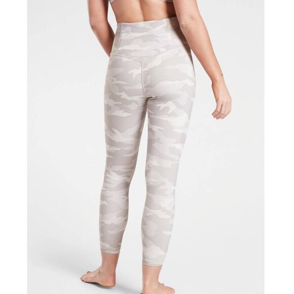 NWT Athleta Elation Camo 7/8 Tight Leggings - 2X - Taupe Camo - 2X - Picture 2 of 4